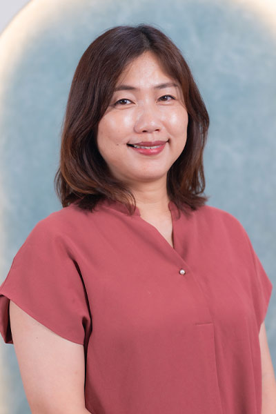 可児 朱華 かに みか